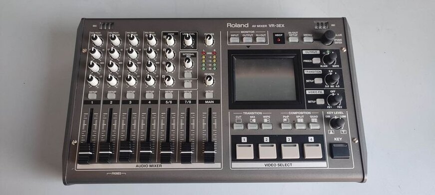 ROLAND VR-3EX Επαγγελματικός μίκτης εικόνας